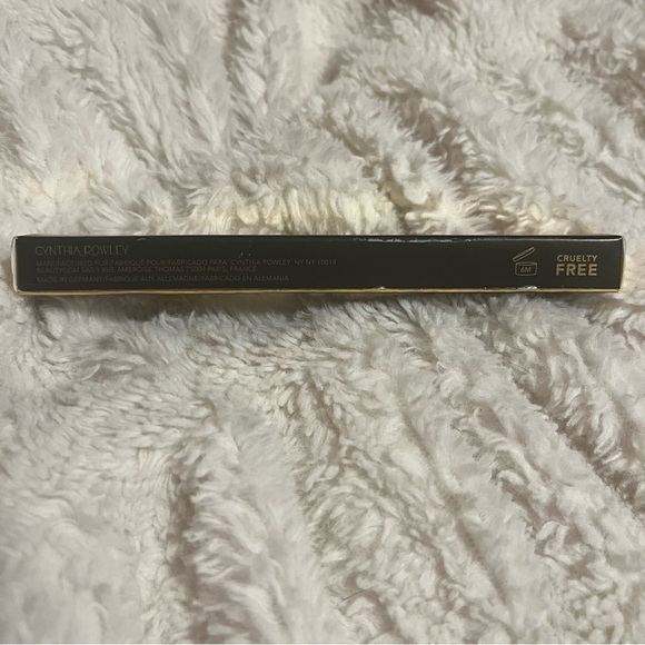 Cynthia Rowley liquid eyeliner in NAVY. New in box. Full size. Firm on price. 🤓 - Picture 7 of 7